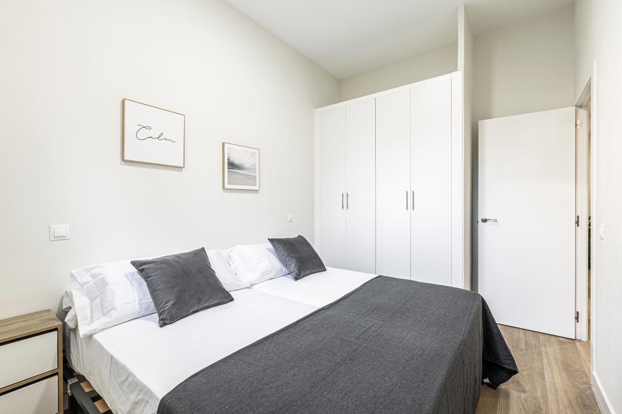 Apartamentos A 5 Minutos Del Centro De Madrid 4P Luaran gambar