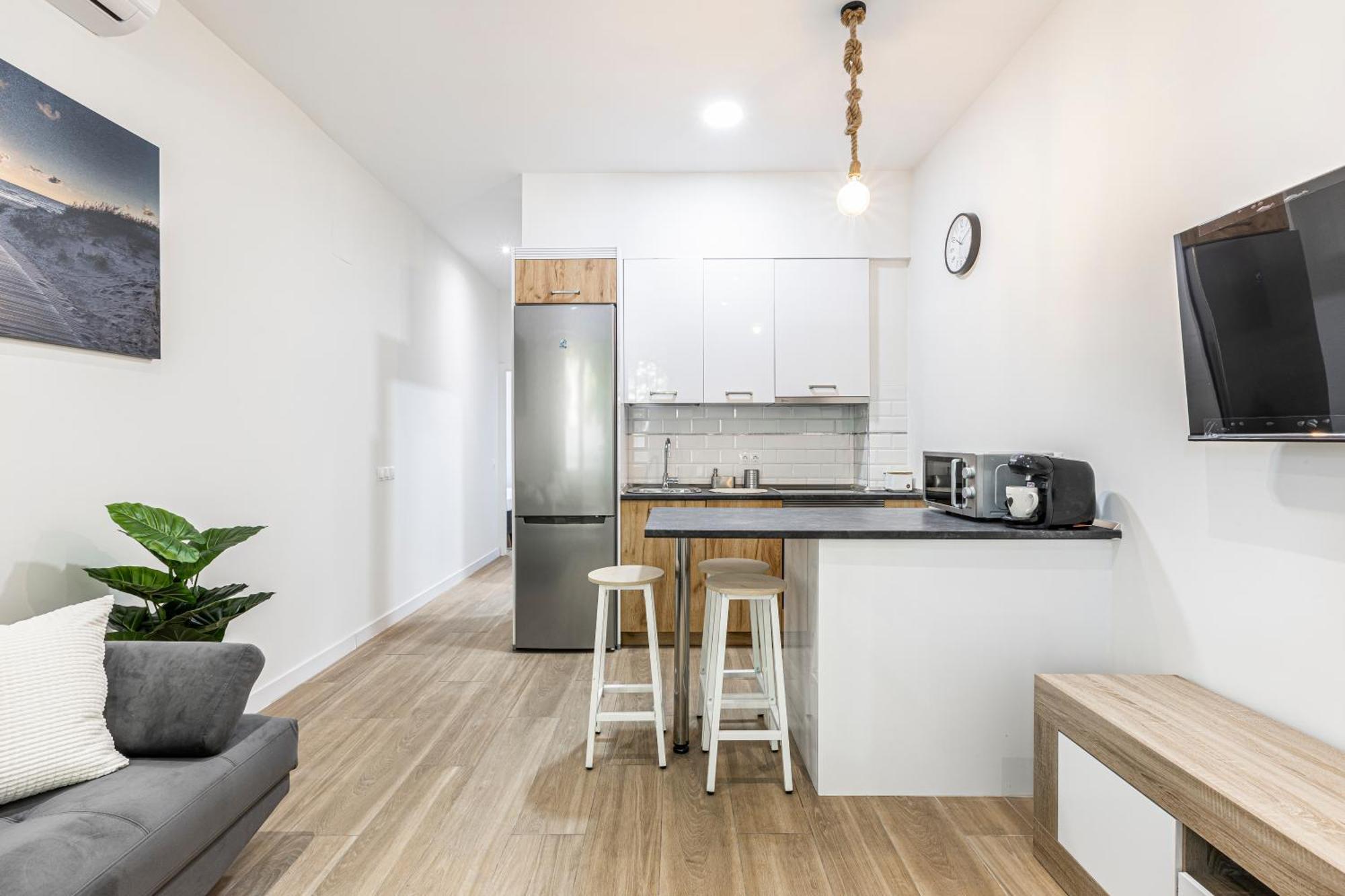 Apartamentos A 5 Minutos Del Centro De Madrid 4P Luaran gambar